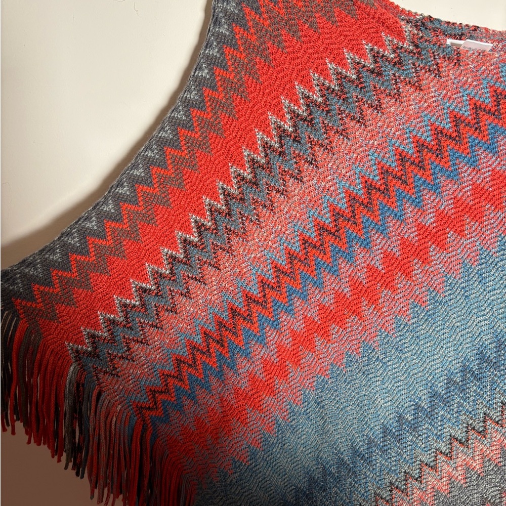 Top it Off Chevron Patterned Poncho - Picture 4 of 5